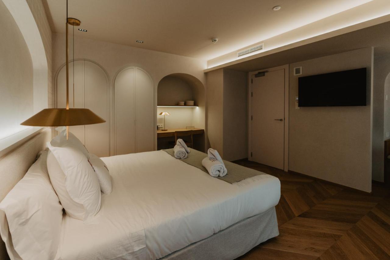 Hotel Petit Luxe Terrassa Zewnętrze zdjęcie