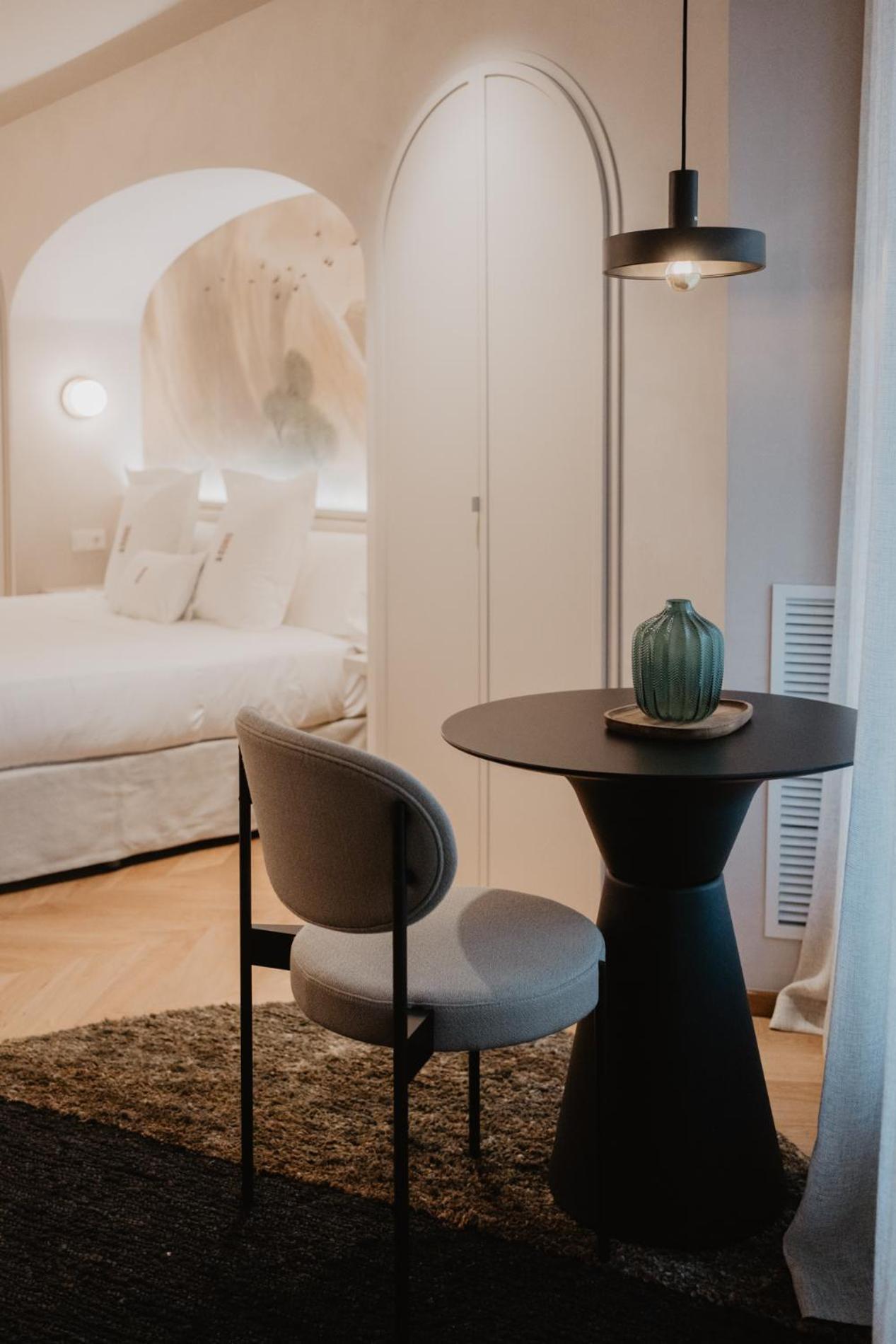 Hotel Petit Luxe Terrassa Zewnętrze zdjęcie