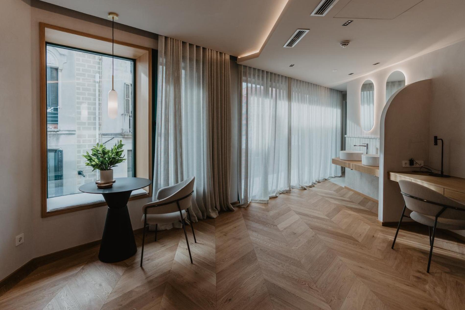 Hotel Petit Luxe Terrassa Zewnętrze zdjęcie